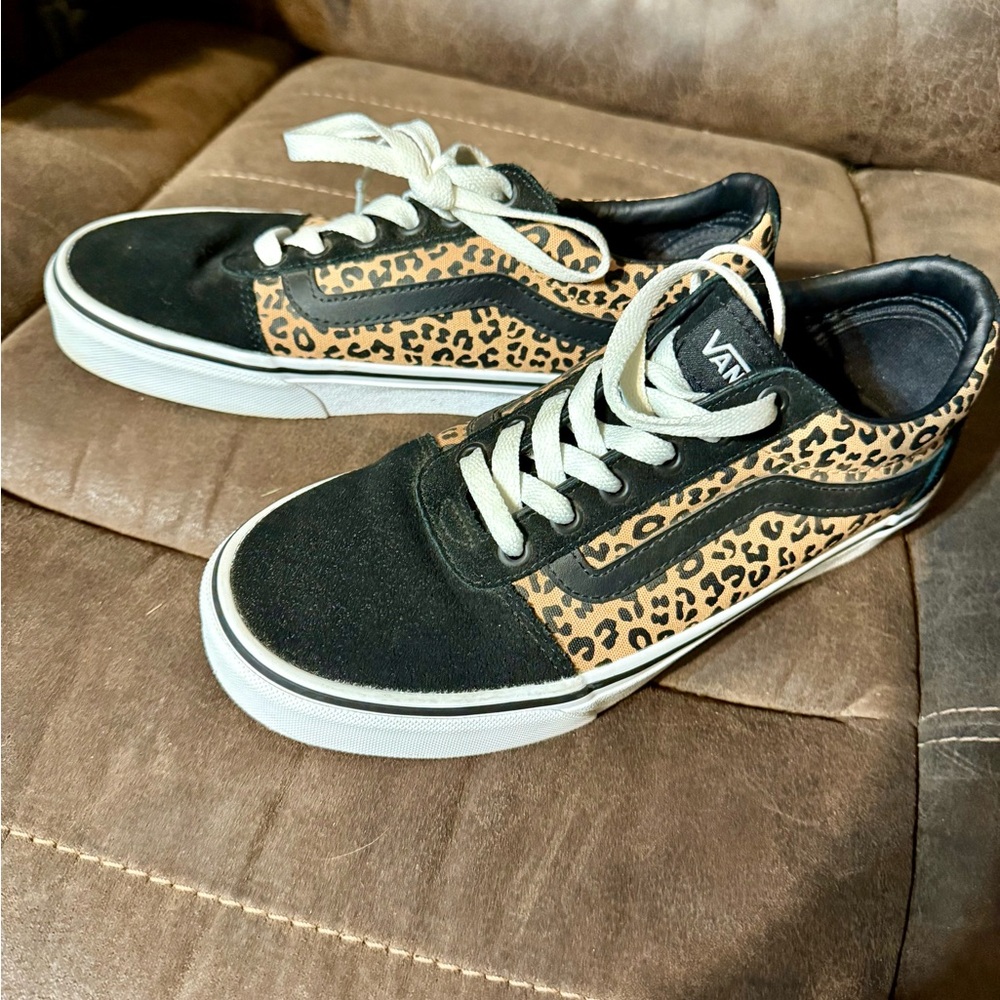Vans Black and Tan Animal Print Sneakers 7.5